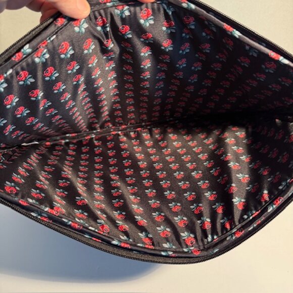 Vera Bradley Classic Black Quilted Padded Laptop Sleeve Case 15 x 12 inches - Picture 5 of 5